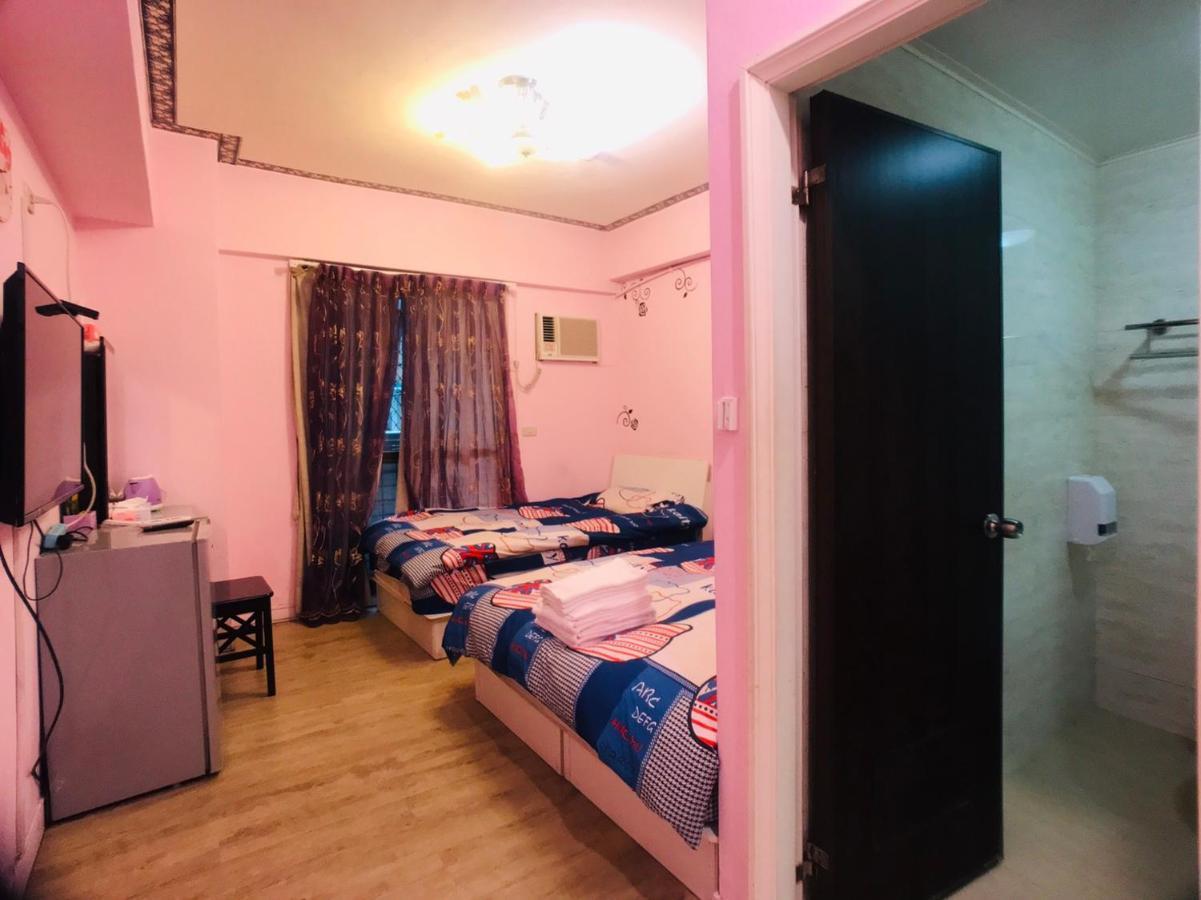 Love Feng Jia Apartment Hotel 台中市 エクステリア 写真